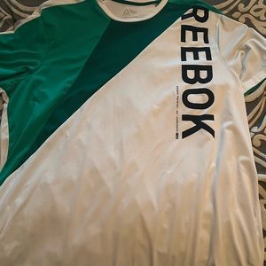 Reebok tee shirt xxl